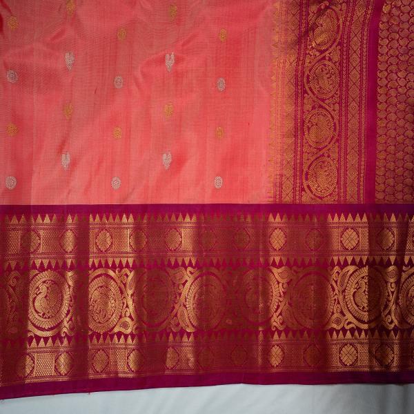 CROSSANDRA WITH PINK BORDER COMBINATION GADWAL PATTU
