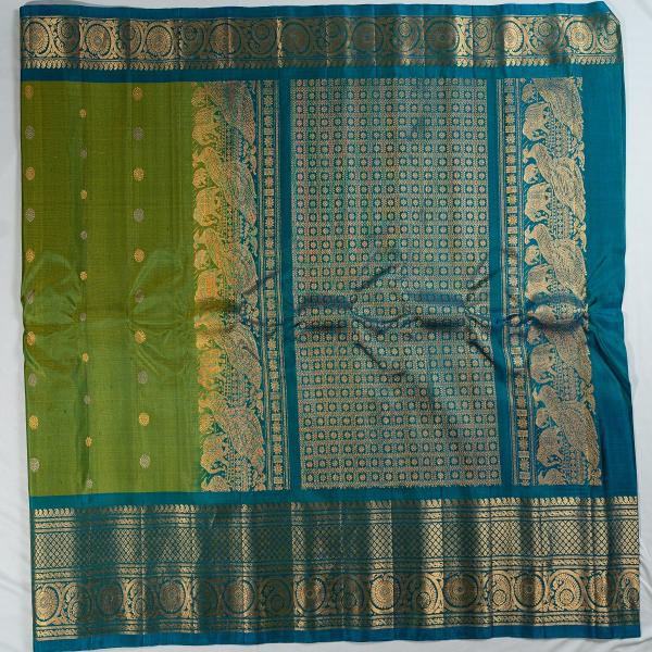 PARROT GREEN WITH TEAL GREEN PATTU BORDER
